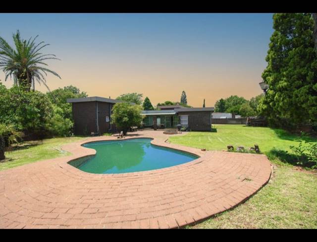 5 BEDROOM HOUSE SOLD IN MEYERTON CENTRAL